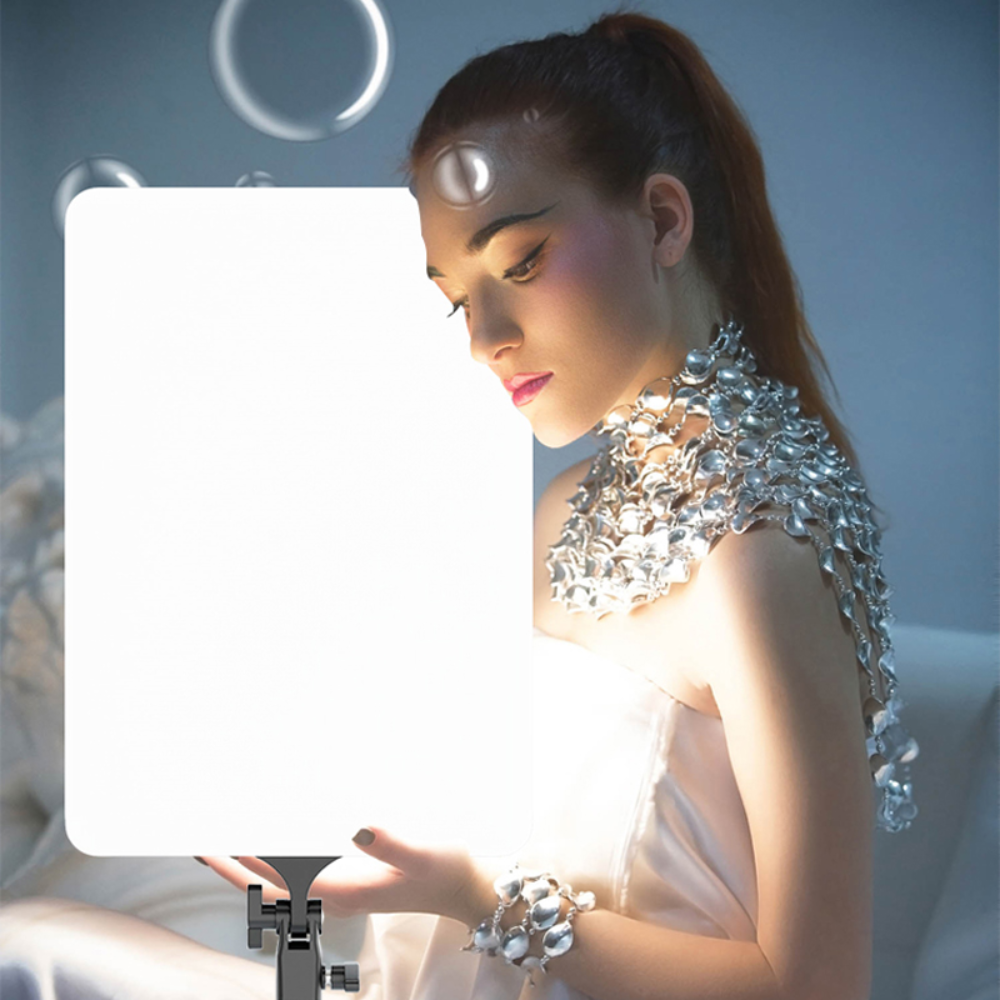 Projecteur professionnel avec accessoire de téléphone